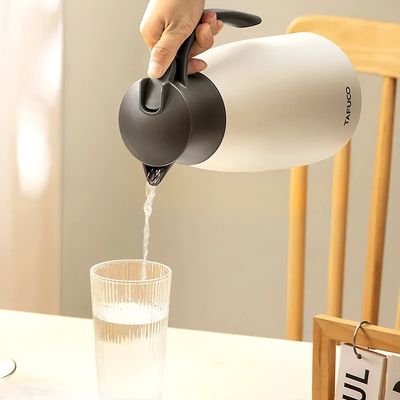 2.0L ステンレス鋼 真空隔離式 ダラ コーヒーポット 水やコーヒーの蓋 携帯