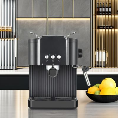家庭用 アルミ製のコーヒー機 ブルूटゥースセンサーと泡カプチノ技術