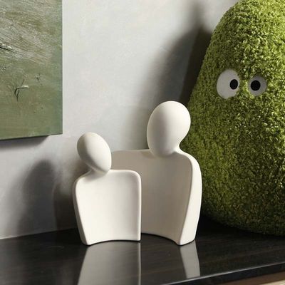 独創的な竹 抽象的な恋人像 陶器芸術彫刻であなたの空間を高めてください