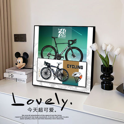 現代デザイン スタイルの 掛ける絵 装飾用 オールドファッションド メタル自転車 モデル