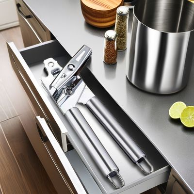 料理の経験を向上させる 3 in 1 ボトルオープナー缶オープナーとコークスクラブナイフ