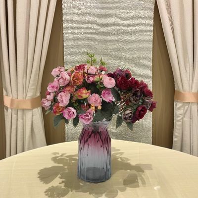 美しいカラフルな21 ダイヤモンドのバラ 秋の花束 30cm 人工花の中心