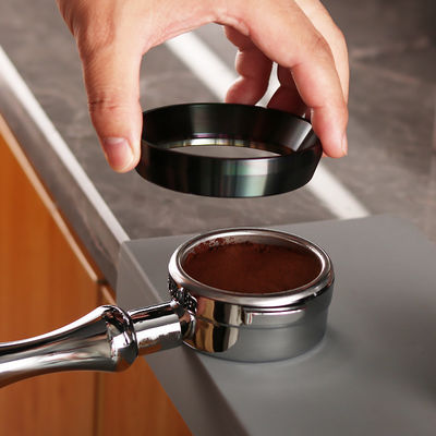 家庭やカフェでインテリジェントなコーヒー配分のための銀の環境に優しい金属ポータフィルター