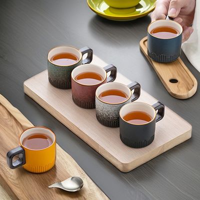 積み立てられるコーヒーカップ スプーン ノルディックスタイル 50ml カントリーデザイン セラミックカップ 木製の柄付き