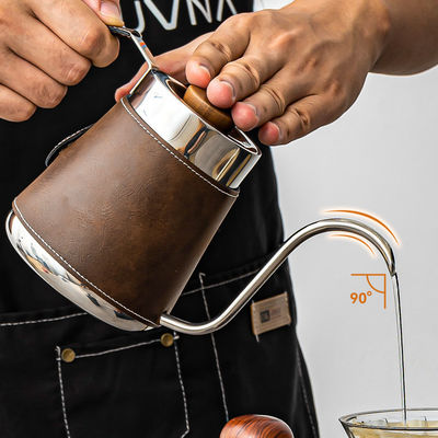 ストックとミニマリスト 人気 コーヒーを醸造するためのコーヒーメーカー