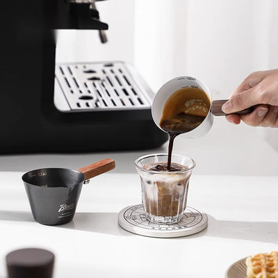 コーヒー ミルク スポンミキサー ステンレス スチール 120ml 計量カップ スプートとハンドル