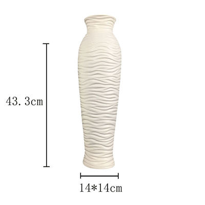 現代的なスタイリッシュ セラミックバザ リビングルーム ノルディック様式のテーブルトップ装飾