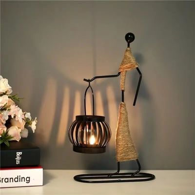 銀鉄のキャンドルスタイクホルダー 魔法の結婚式 クリスマス設定のための必須品