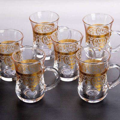 ストックされたクラシックデザイン アイルランドコーヒー アイスクリーム レストラン ビールとコーヒーのグラスカップ