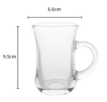 ストックされたクラシックデザイン アイルランドコーヒー アイスクリーム レストラン ビールとコーヒーのグラスカップ