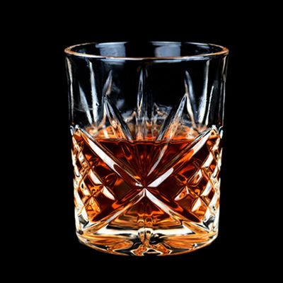 ウイスキーグラス 2oz/50ml カスタムロゴ ワインのサブリメーションカップのための小さな弾丸ショットグラス