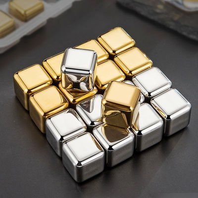 ウィスキー愛好家の必需品 凍るための金属氷塊 カスタマイズされたサイズバーアクセサリー