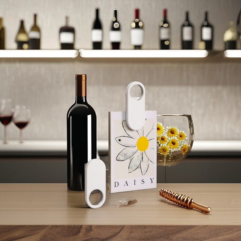 キッチンでのスムーズな操作のために,カスタマイズ可能なロゴ磁気不鋼缶ボトル開口機