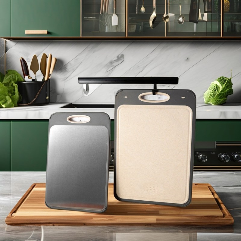 キッチン必需品のための厚いプラスチックフレームと環境にやさしい竹PP防滑切断板