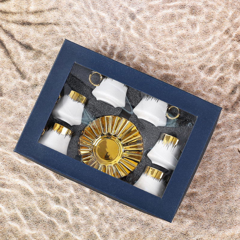 エレガント カフェ ティー 壁紙 デザイン セラミック 持続可能な生活のためのウェスタンディナーセット