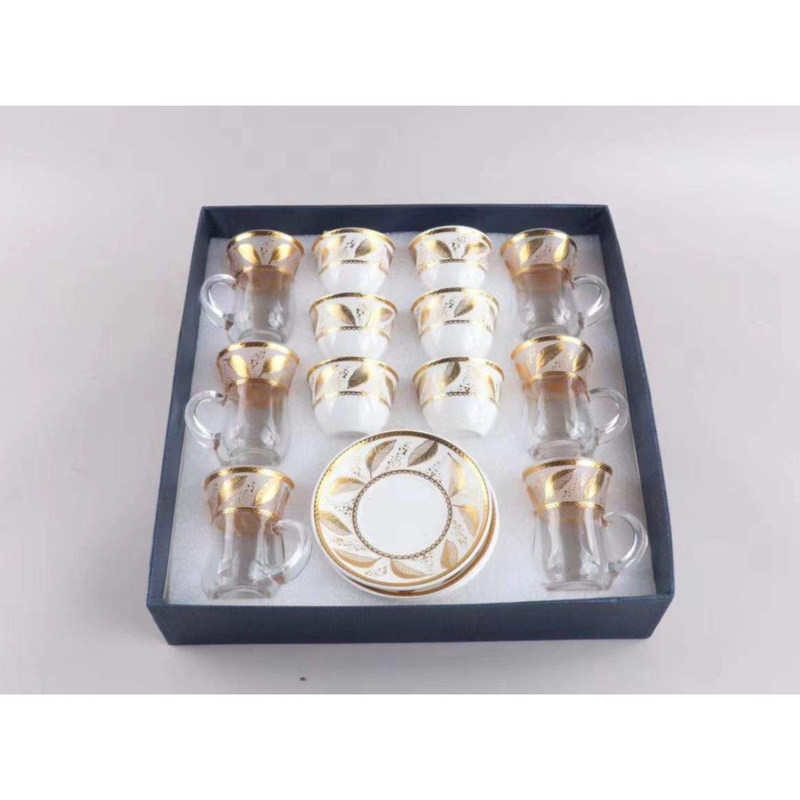 スタックされたガラス茶杯と皿 カスタムセラミックコーヒーカップポットセット